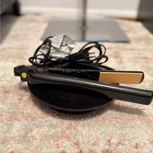 CHI Black and Gold Hair Straightener